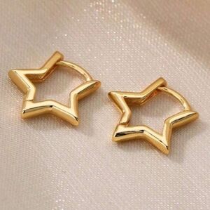 NEW! 18K Gold Plated Celestial Star Petite Huggie Hoop Earrings